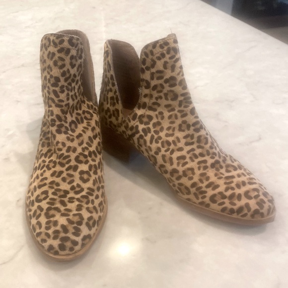 Coconuts by Matisse Shoes - Coconuts By Matisse Animal Leopard Print Leather Real Cow Fur Mule Boots